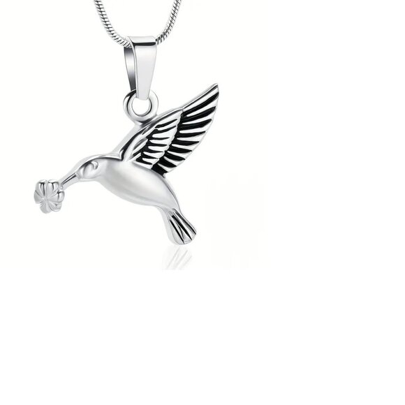 Personalized Urn and Ash Cremation Jewelry Pieces For Loved Ones and Pets - Picture 6 of 15